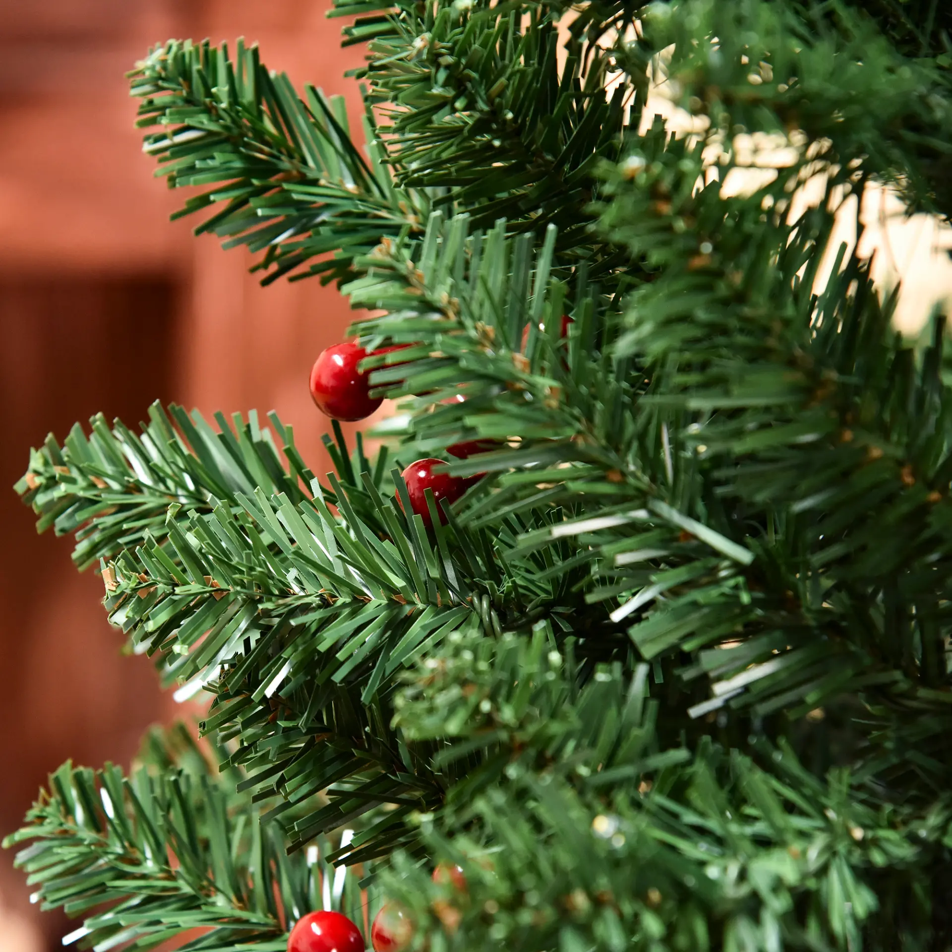 HOMCOM 6FT Prelit Artificial Pencil Christmas Tree with Warm White LED Light, Red Berry, Holiday Home Xmas Decoration, Green - Image 9